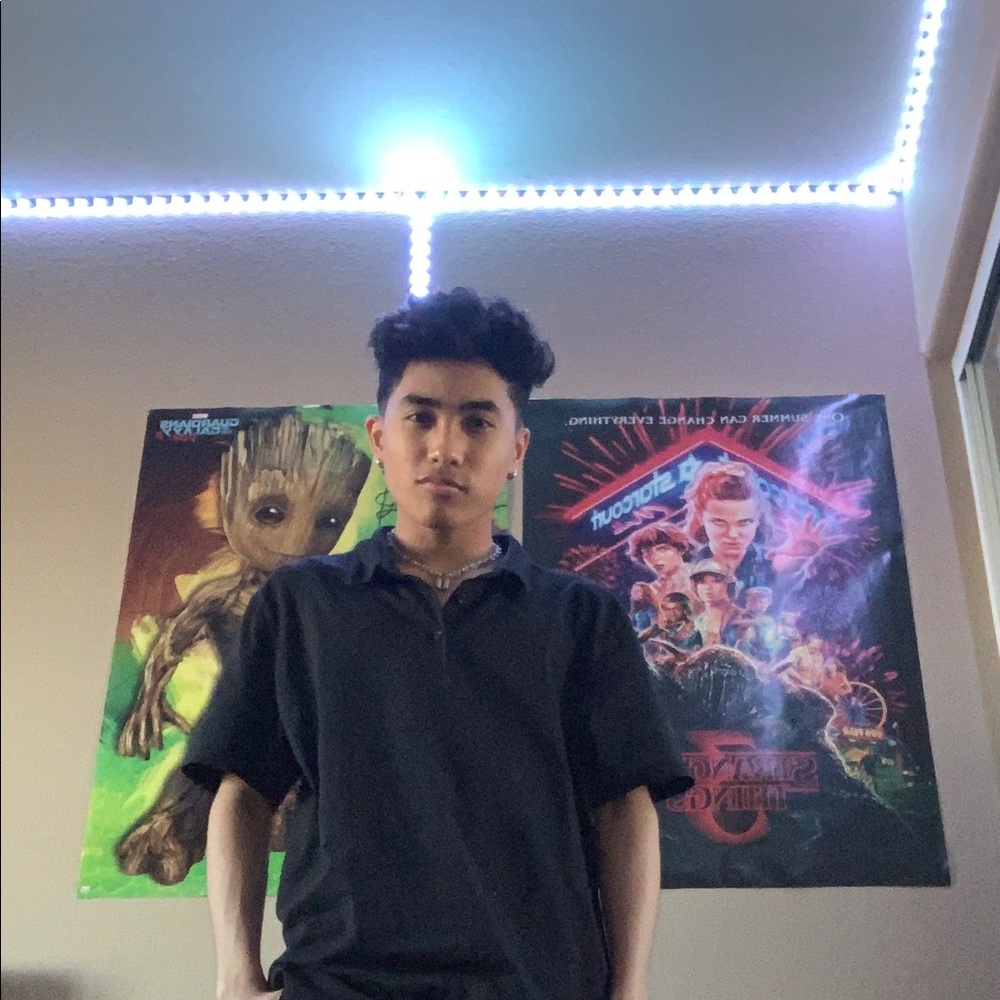 Meet your Posher, Raymond